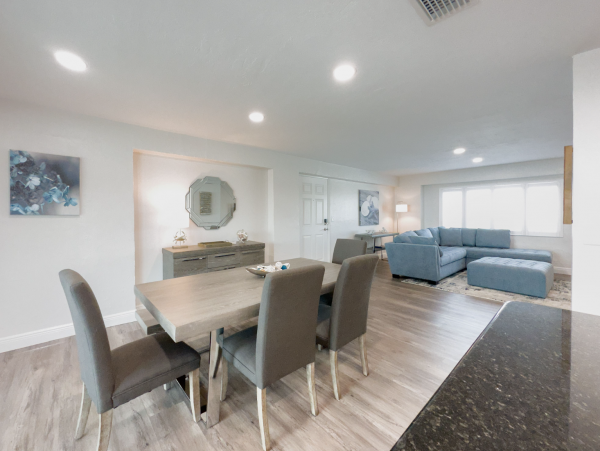 Siesta Key Vacation Condo Sleeps Six Guests.